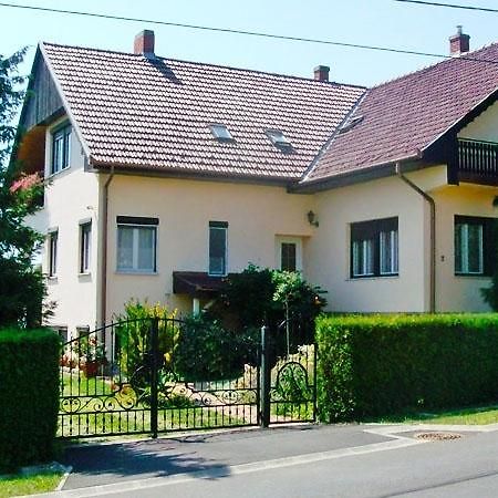 Hotel Angéla Vendégház Zalakaros Exterior foto