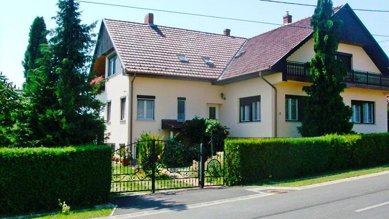 Hotel Angéla Vendégház Zalakaros Exterior foto